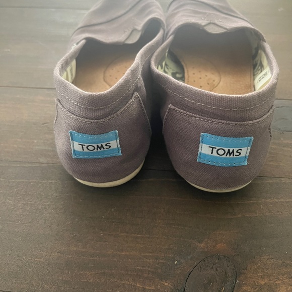 TOMS size 8.5 - Picture 5 of 6